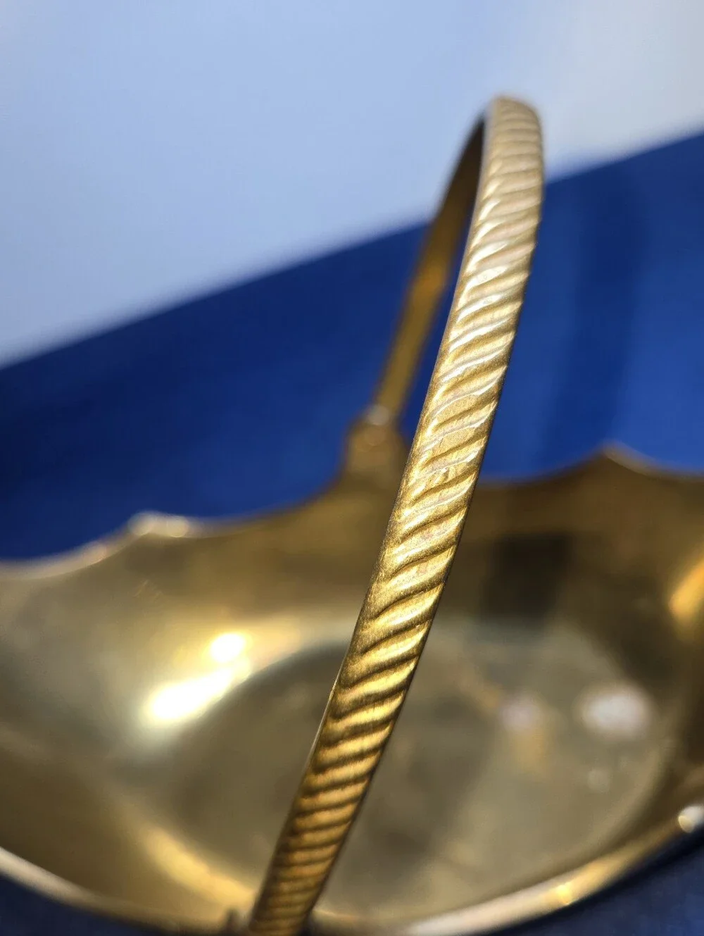 VTG Brass Basket Scalloped Edge Swing Handle Made In India Penco Industries